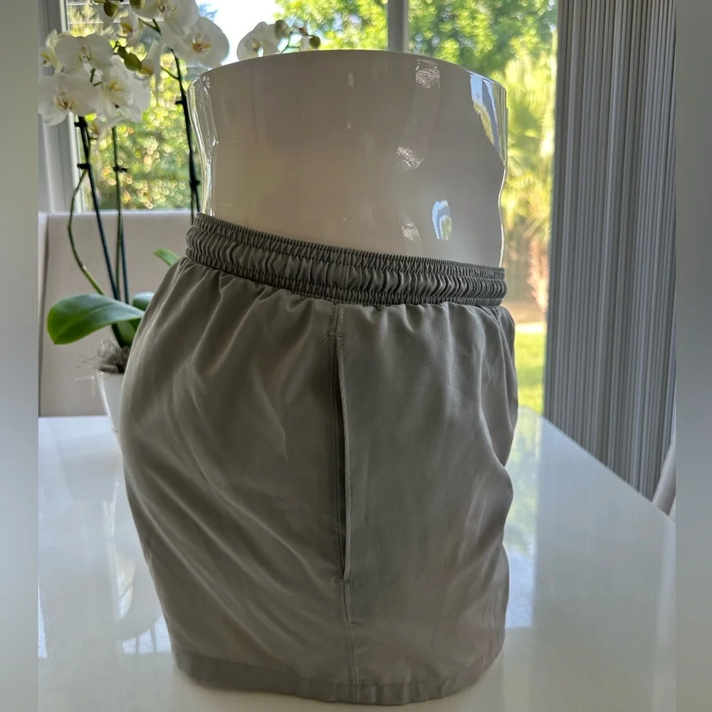 Workout shorts 🩳 looks like rugby 🏉 - Picture 11 of 12